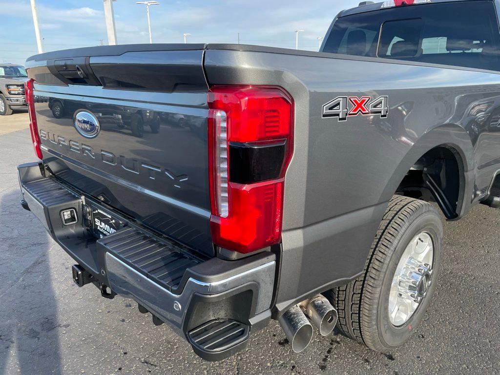 New 2026 Ford F250 XLT w/ 360-Degree Camera Package image 31