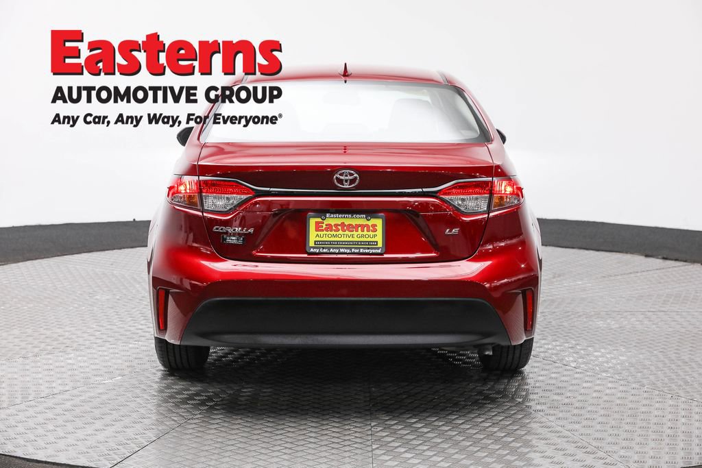 Used 2025 Toyota Corolla LE image 6
