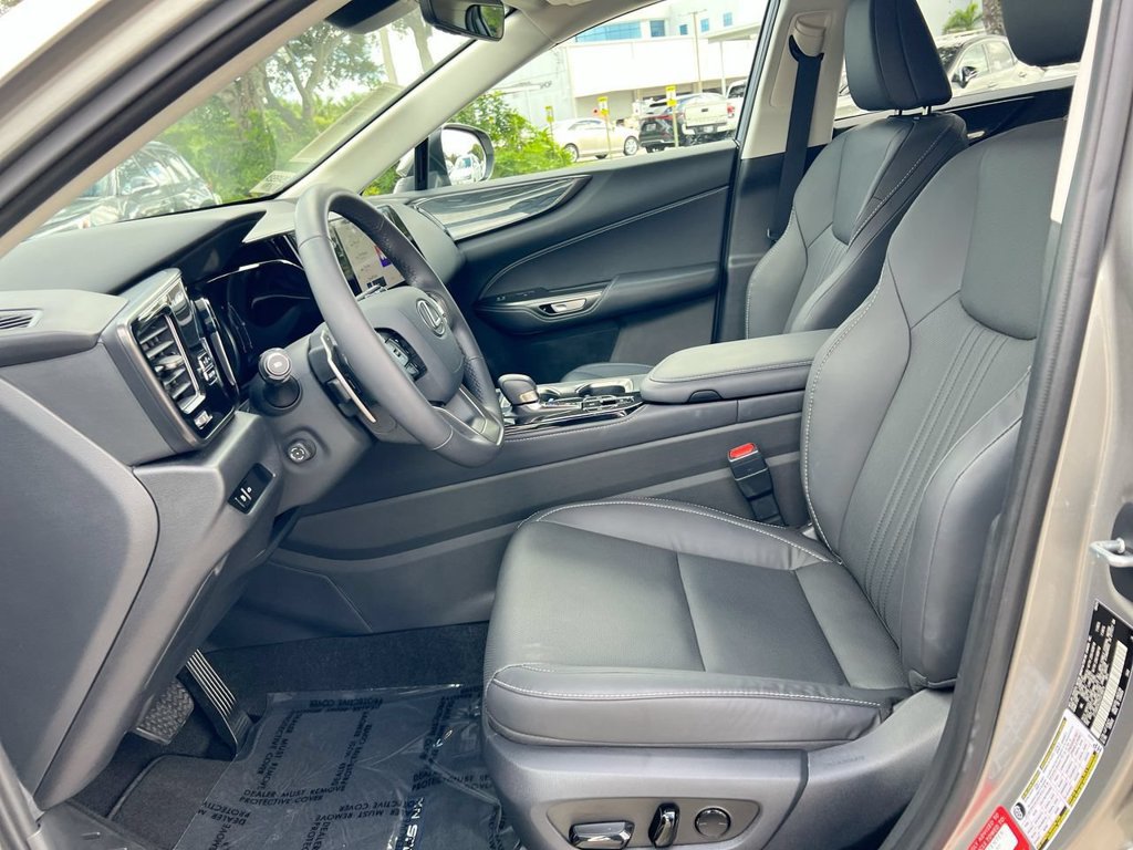 Certified 2025 Lexus NX 250 FWD w/ Accessory Package (2T) image 12
