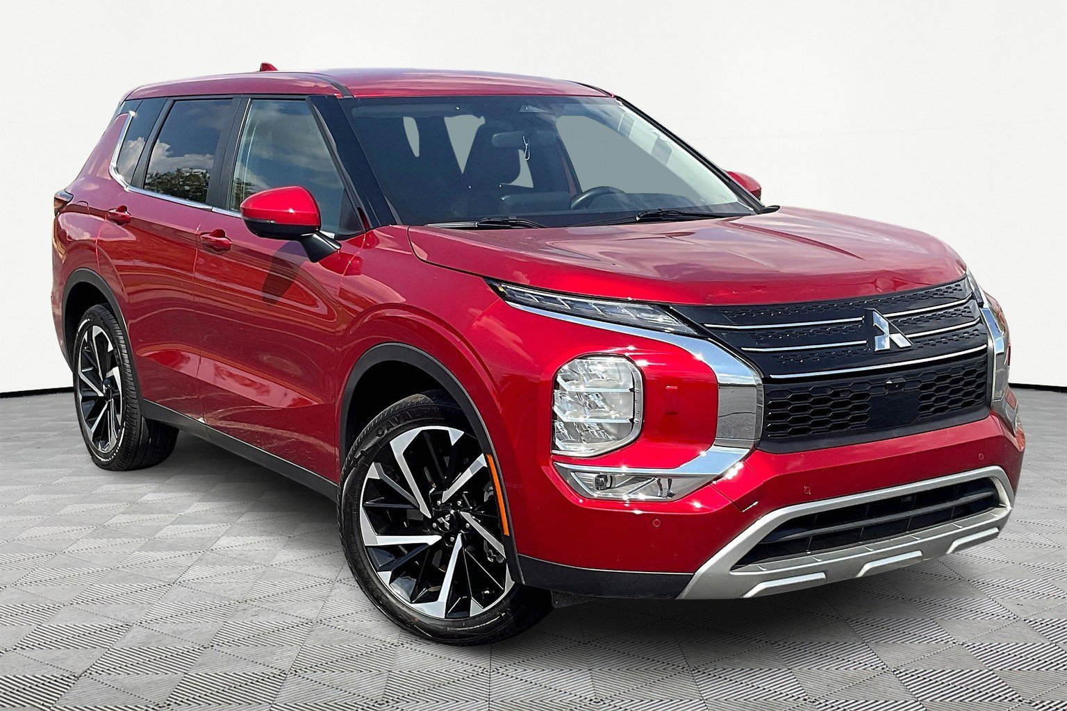 Used 2022 Mitsubishi Outlander SE