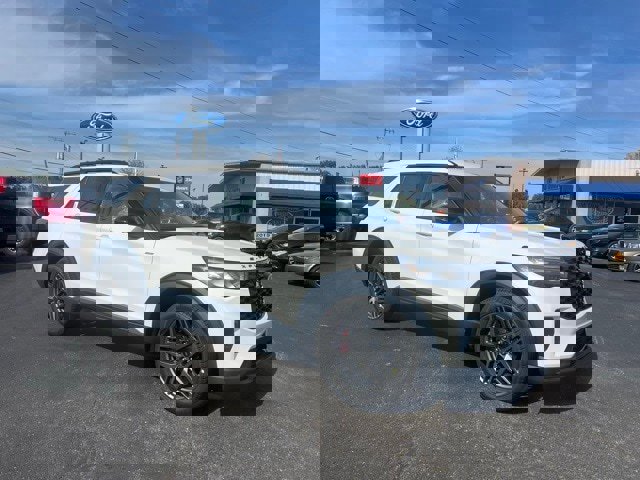 New 2025 Ford Explorer ST-Line image 1