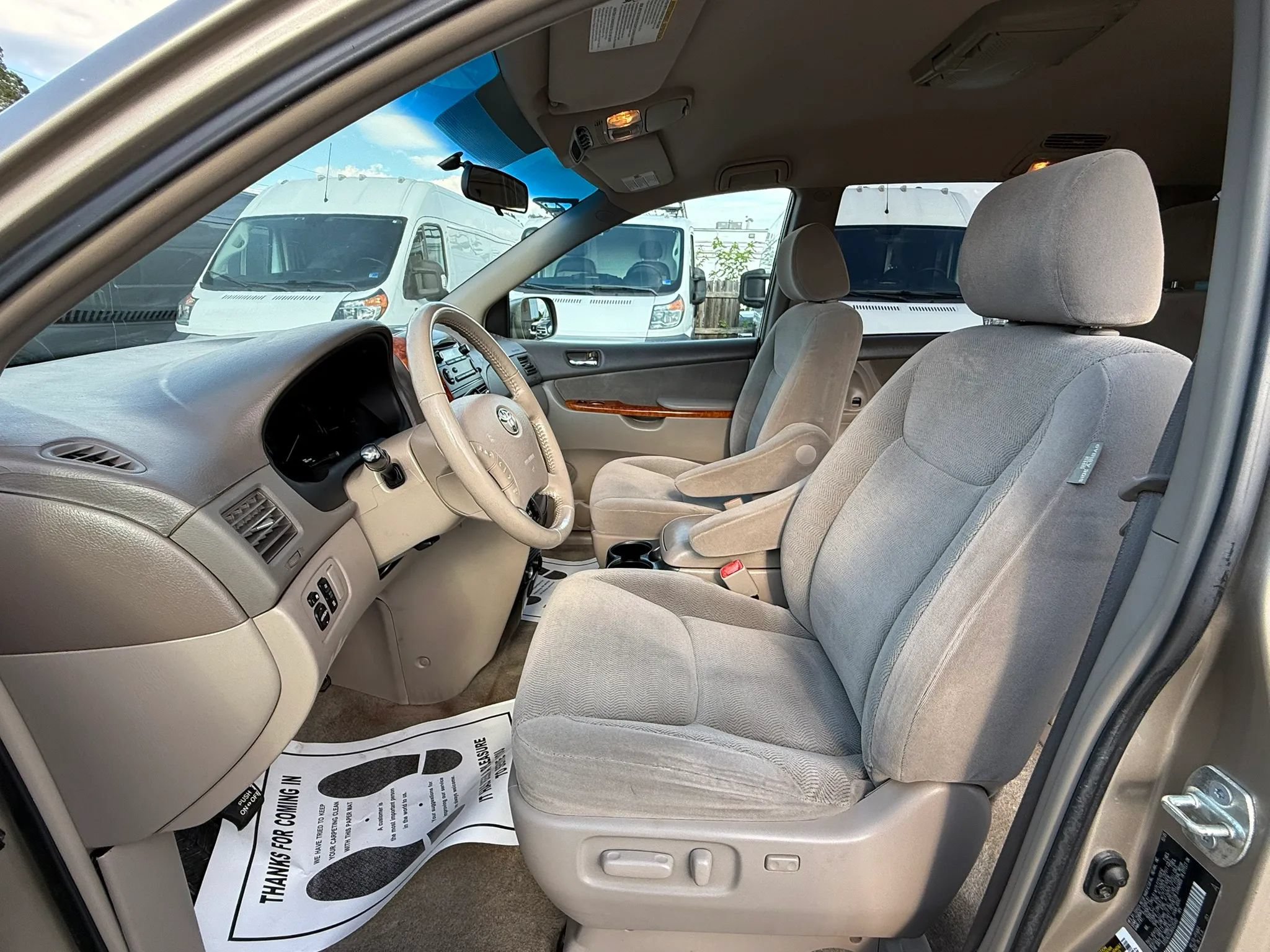 Used 2006 Toyota Sienna FWD image 5