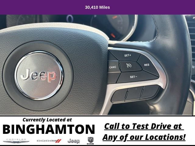 Used 2022 Jeep Grand Cherokee Laredo X image 15