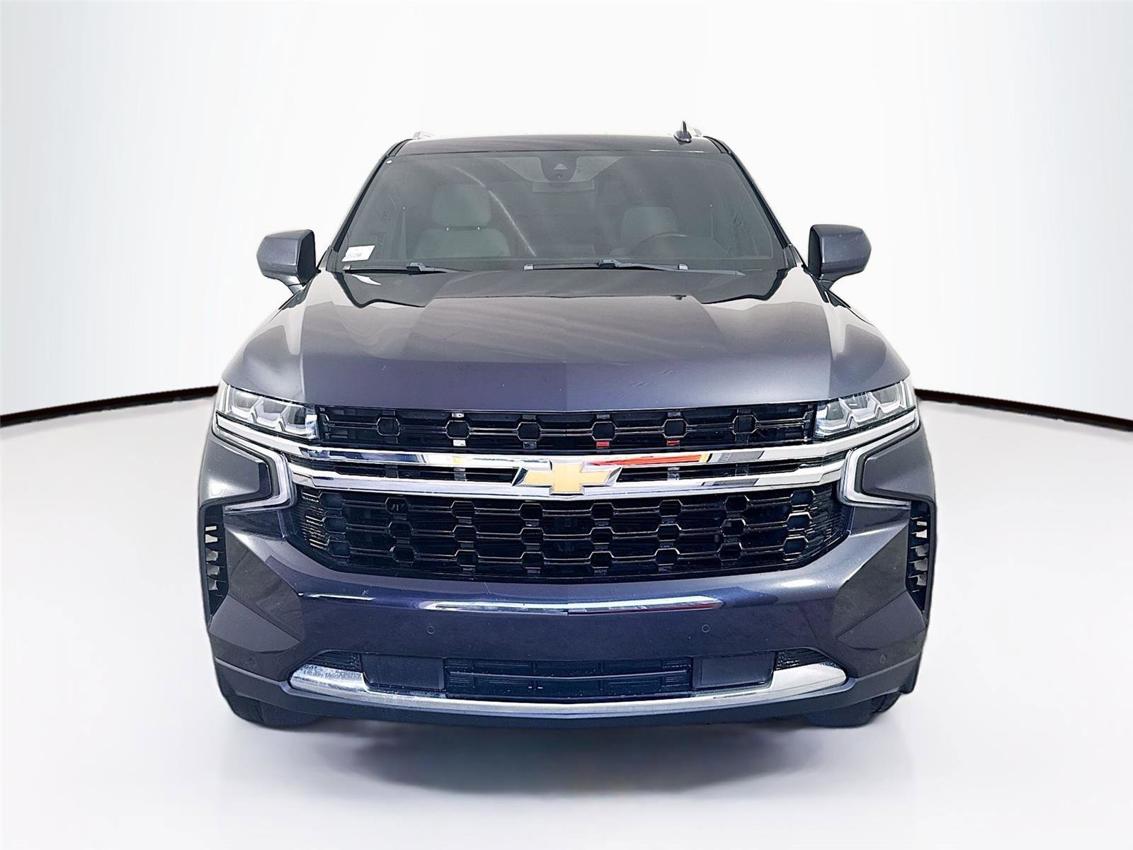 Used 2022 Chevrolet Suburban LS w/ Driver Alert Package RWD image 22