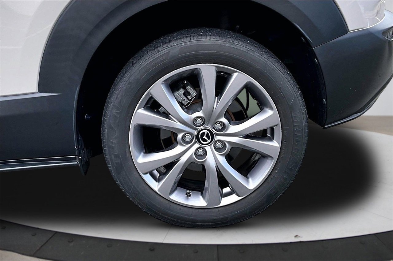 Used 2022 MAZDA CX-30 AWD 2.5 S w/ Premium Package image 36