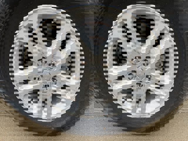 Certified 2023 Jeep Grand Cherokee Laredo w/ Luxury Tech Group I image 10