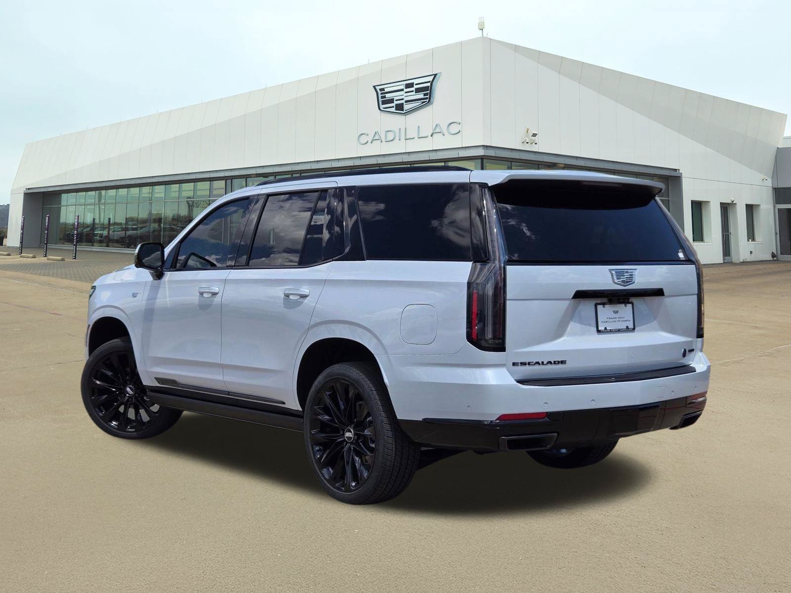 New 2026 Cadillac Escalade Platinum Sport w/ LPO, ONYX Package AWD/4WD image 4