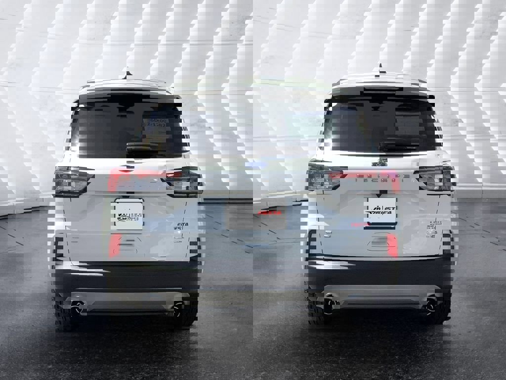 Used 2020 Ford Escape SE image 5