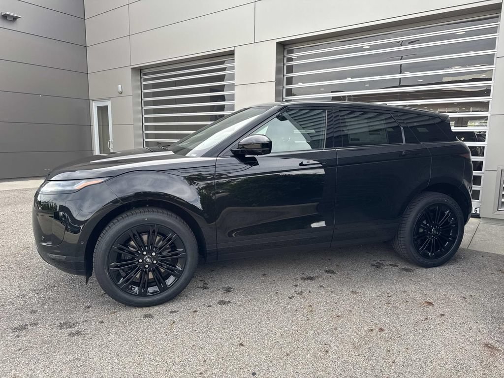 New 2026 Land Rover Range Rover Evoque S AWD/4WD image 3