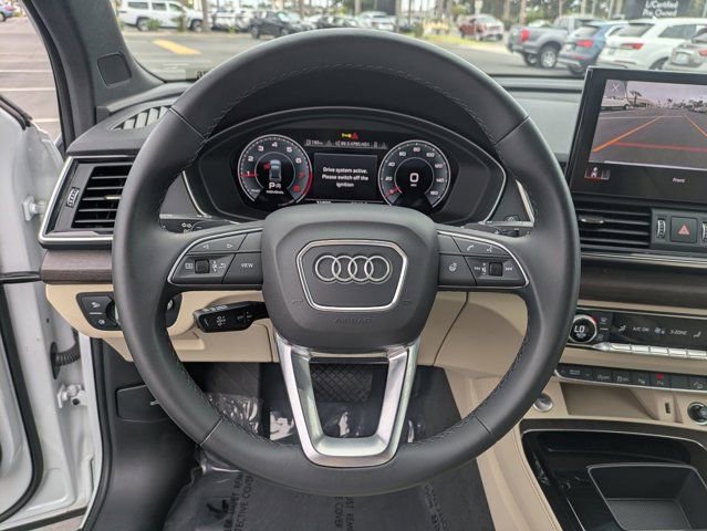 Used 2021 Audi Q5 Prestige w/ Prestige Package AWD/4WD image 18