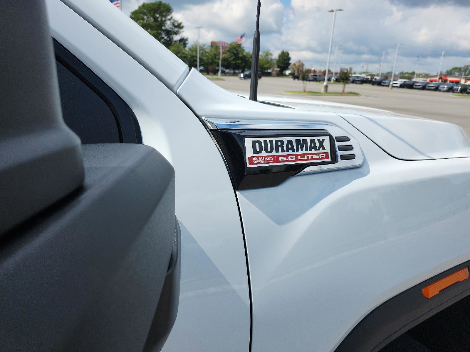 New 2026 GMC Sierra 3500 Pro image 7