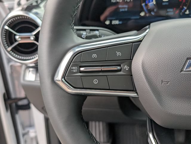 New 2026 Chevrolet Equinox LT w/ Safety and Technology Package FWD image 16