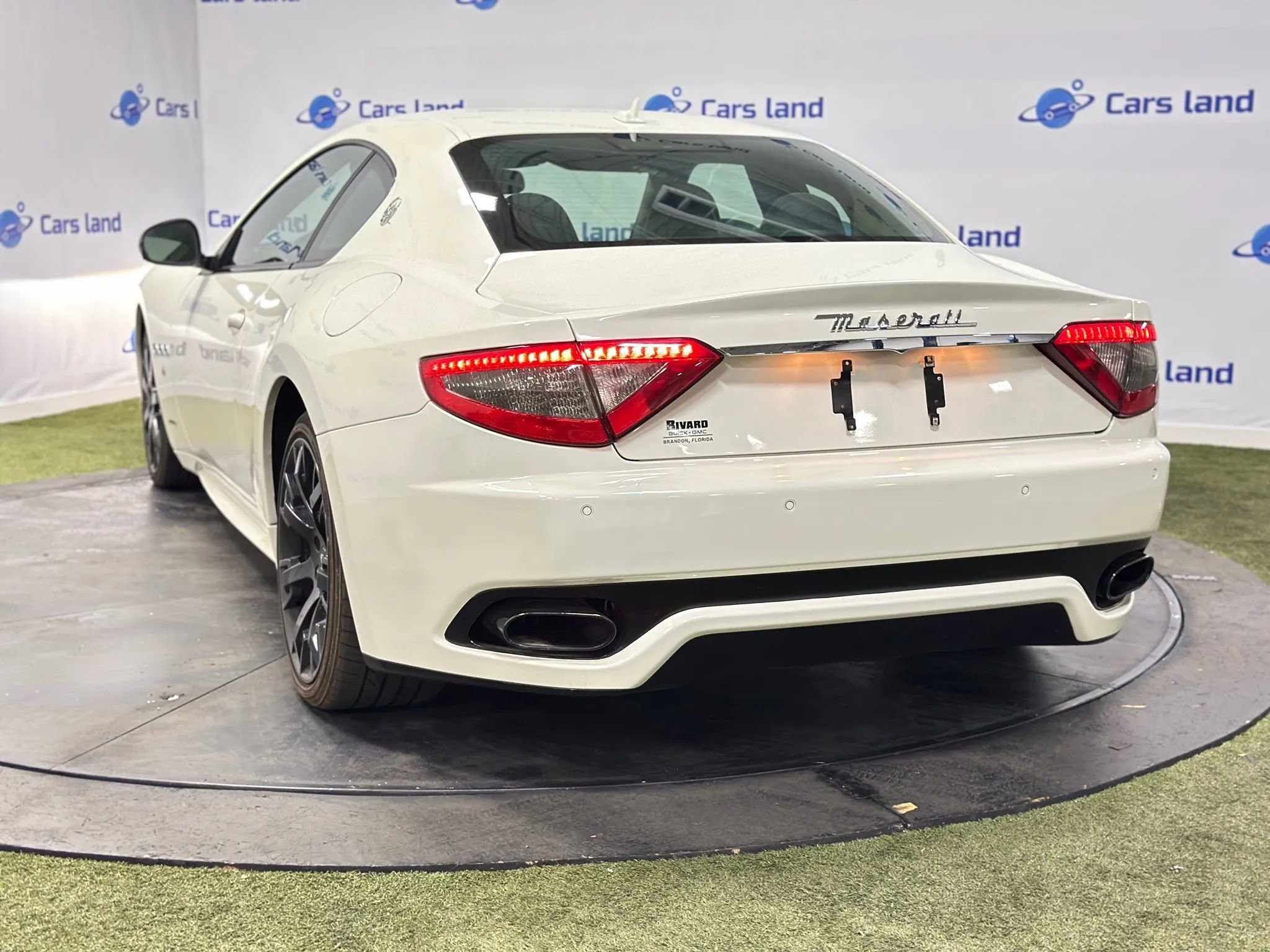 Used 2014 Maserati GranTurismo MC image 6