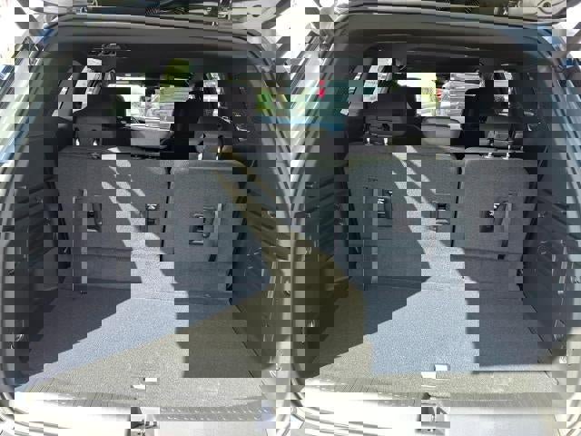 New 2026 GMC Acadia Elevation image 17