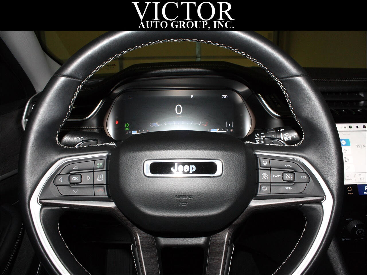 Used 2021 Jeep Grand Cherokee L Limited w/ Trailer Tow Group (B) image 17