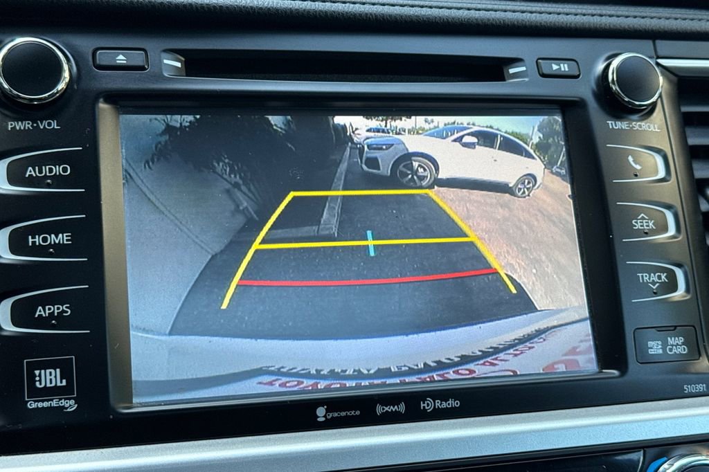 Used 2019 Toyota Highlander Limited AWD/4WD image 20