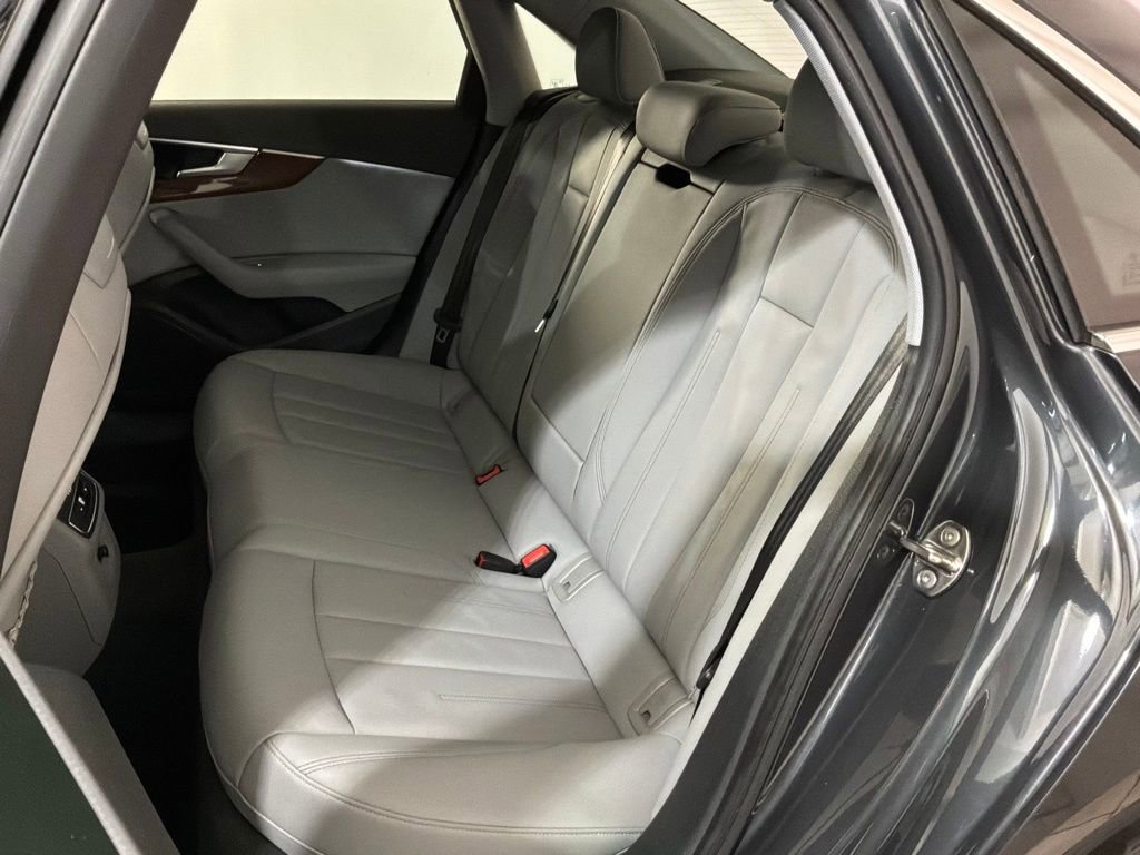 Used 2023 Audi A4 2.0T Premium w/ Convenience Package image 19