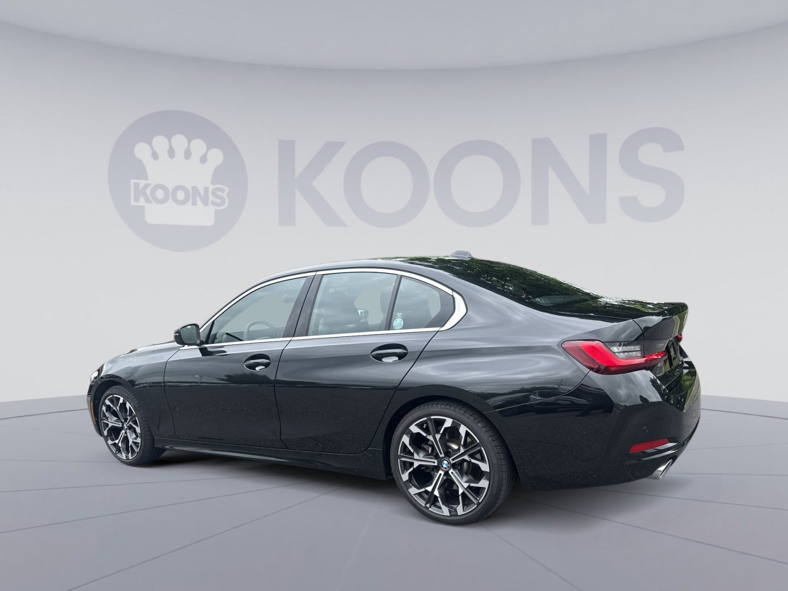 Used 2026 BMW 330i Sedan RWD image 4
