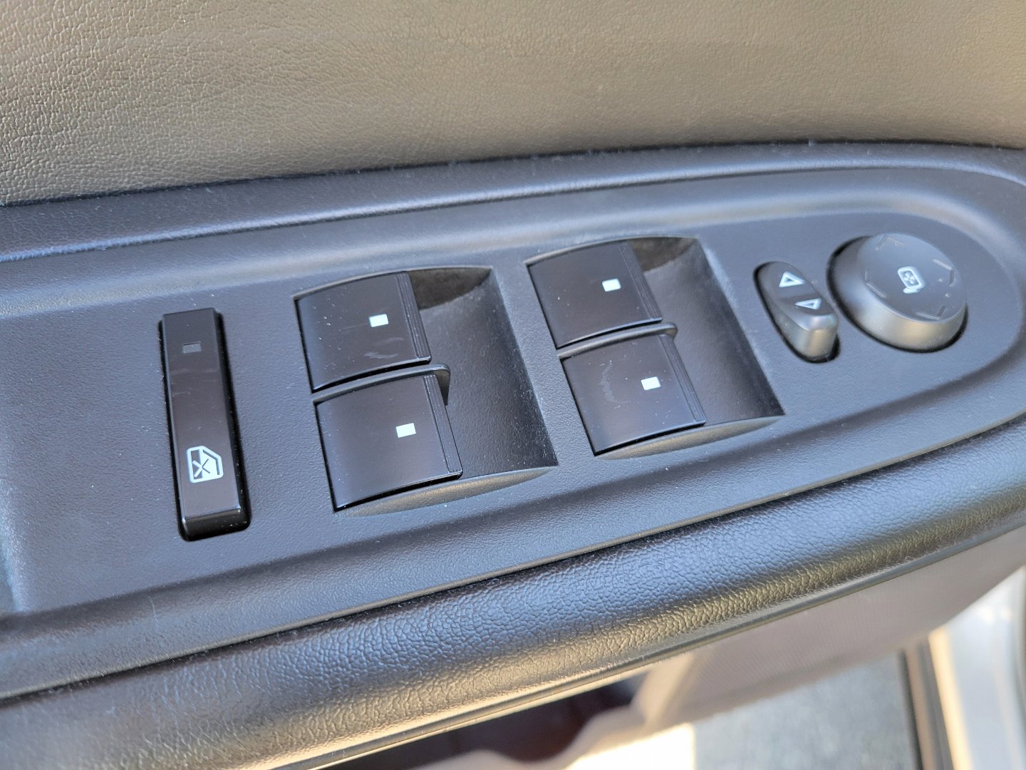 Used 2013 Chevrolet Traverse LT w/ All-Star Edition image 19