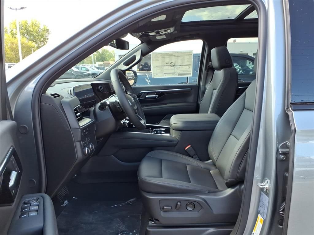 New 2026 Chevrolet Tahoe Z71 image 12