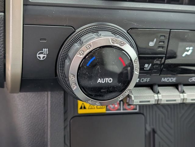 New 2026 Toyota Tacoma Limited AWD/4WD image 14