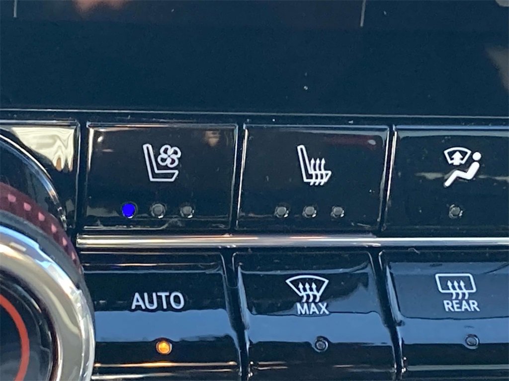 New 2026 GMC Canyon AT4X w/ Off-Road Front Bumper Package image 21