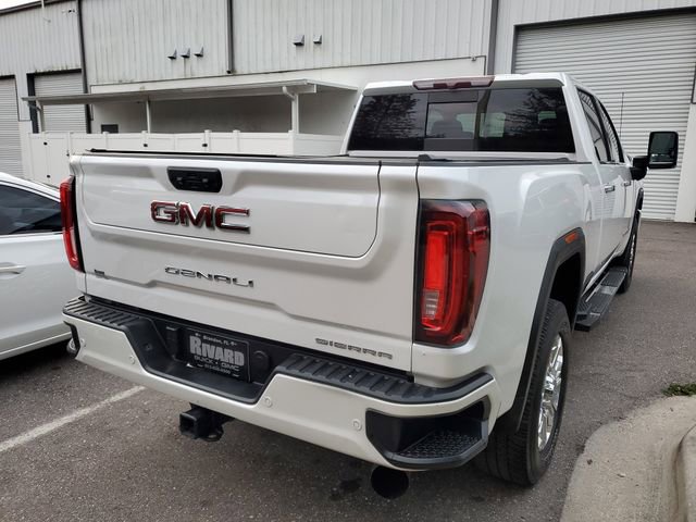 Used 2022 GMC Sierra 3500 Denali image 4
