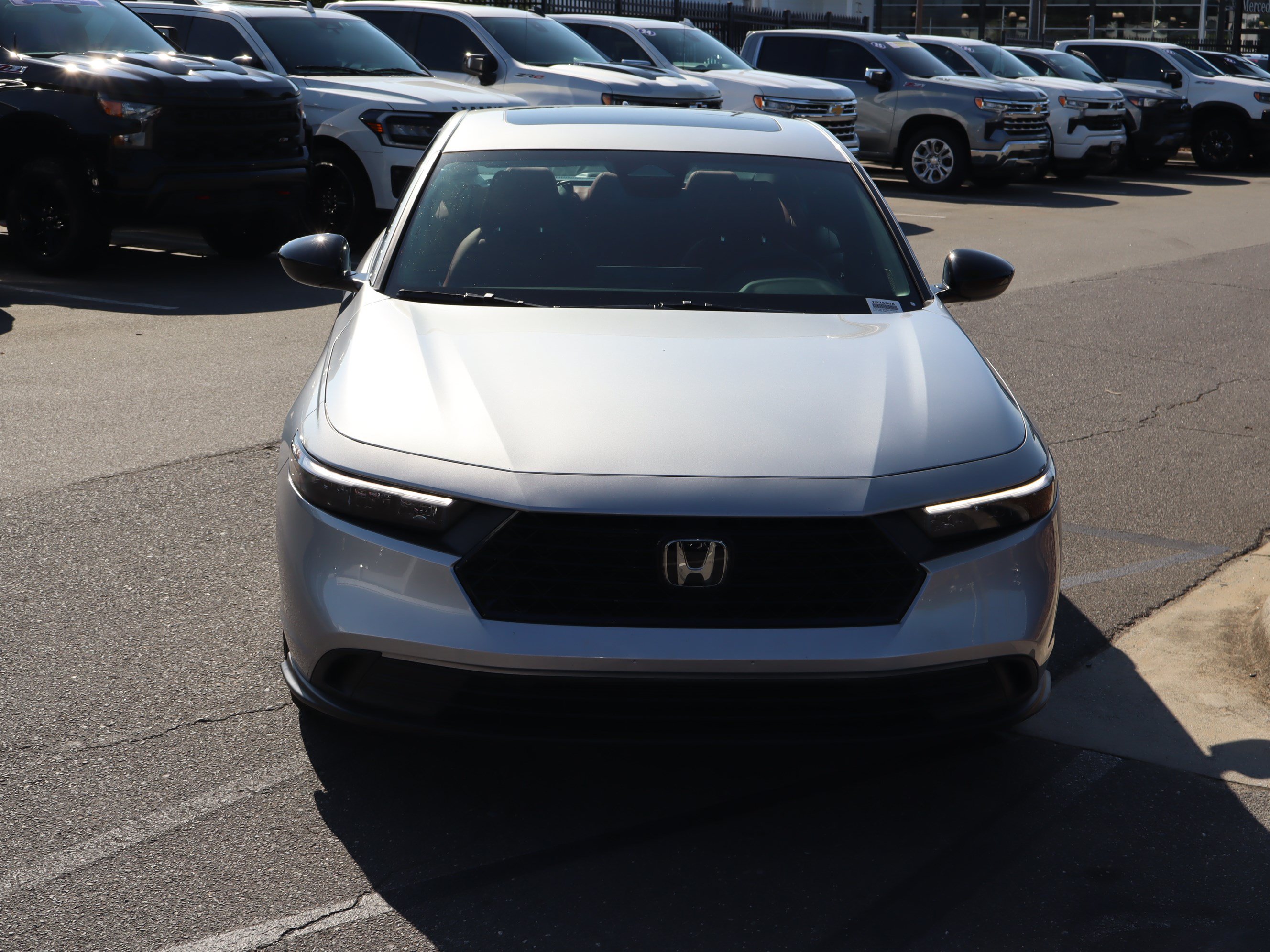 Used 2026 Honda Accord Sport image 3