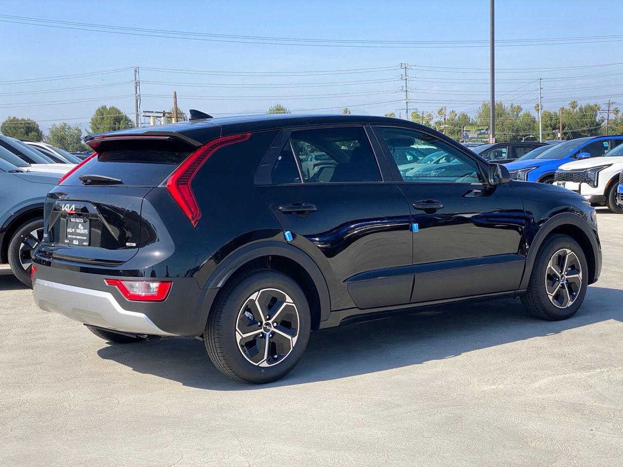 New 2026 Kia Niro LX FWD image 3