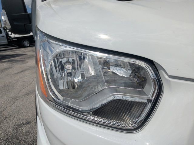 Used 2021 Ford Transit 350 XLT image 11