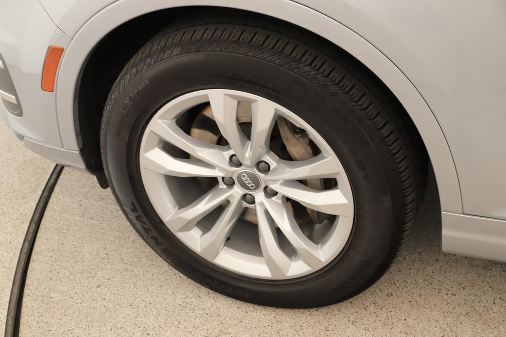 Used 2018 Audi Q7 3.0T Premium Plus w/ Premium Plus Package image 37