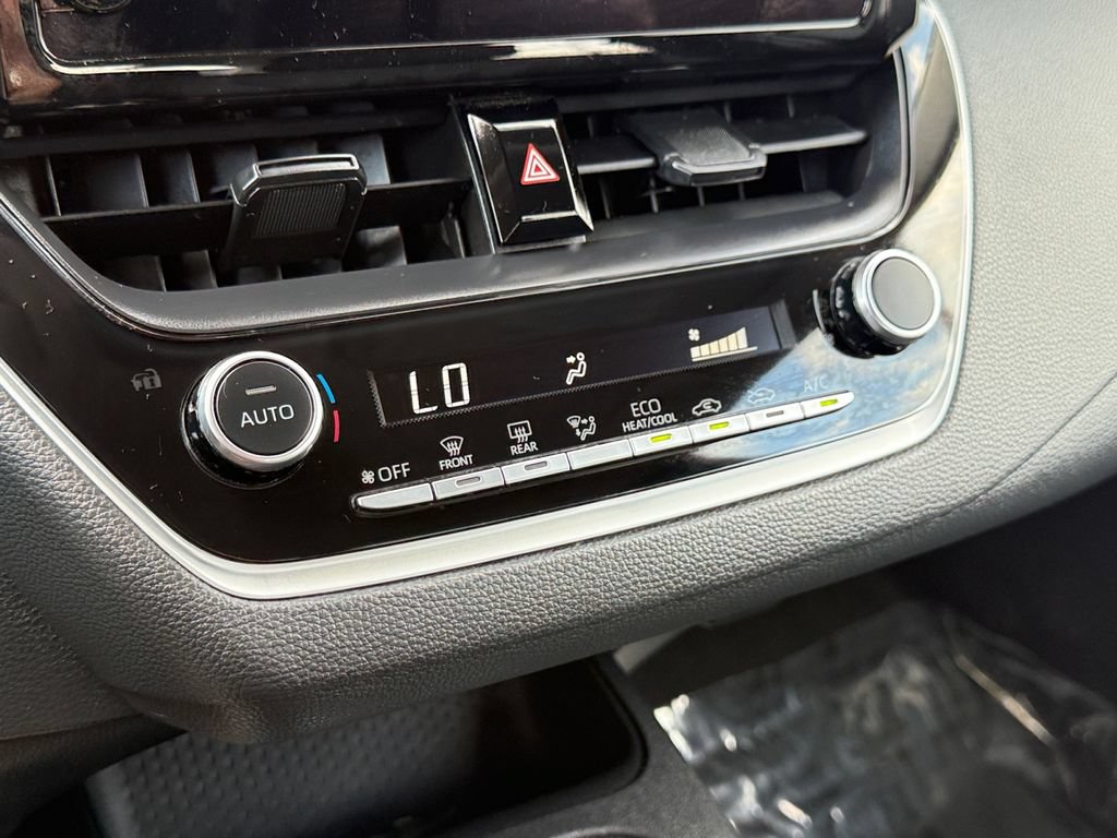 Certified 2024 Toyota Corolla LE FWD image 35