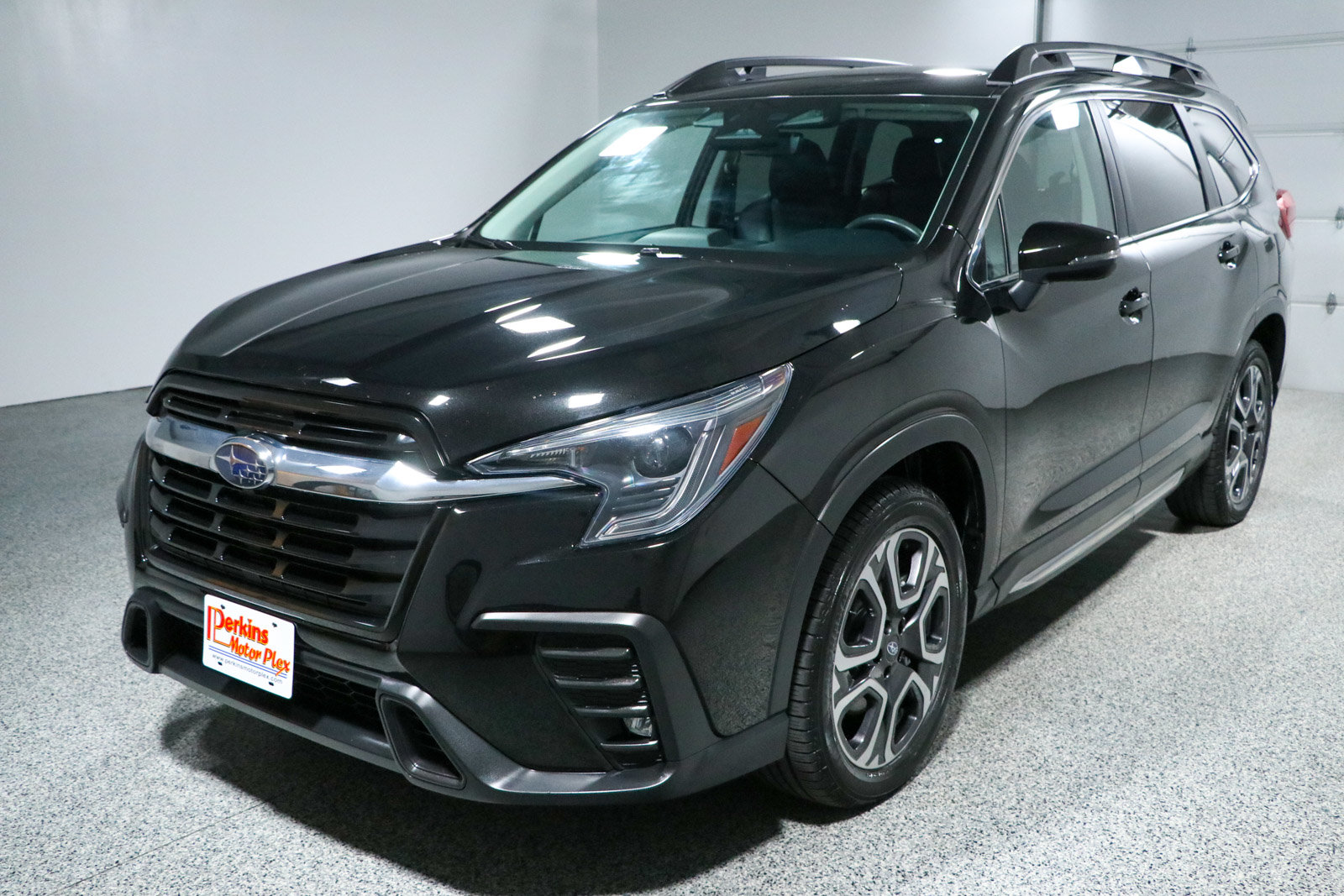 Used 2023 Subaru Ascent Limited AWD/4WD image 33