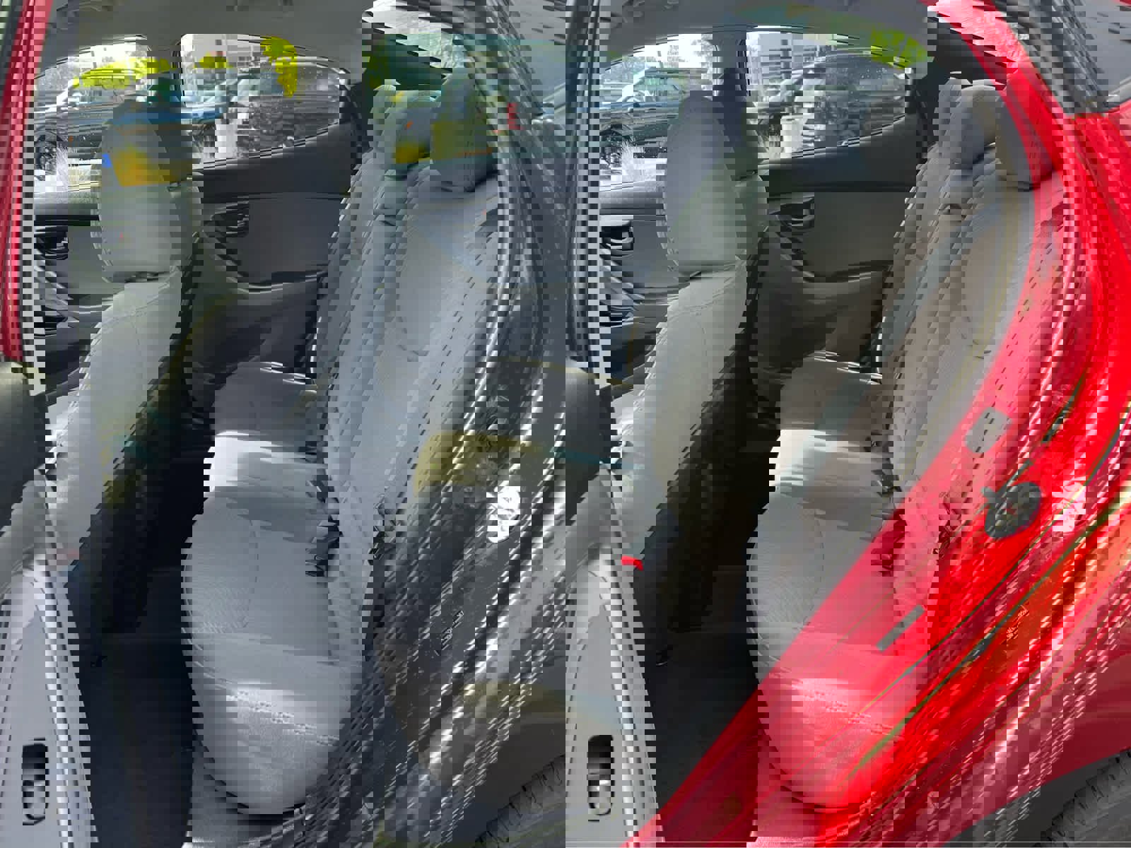 Used 2016 Hyundai Elantra SE image 26