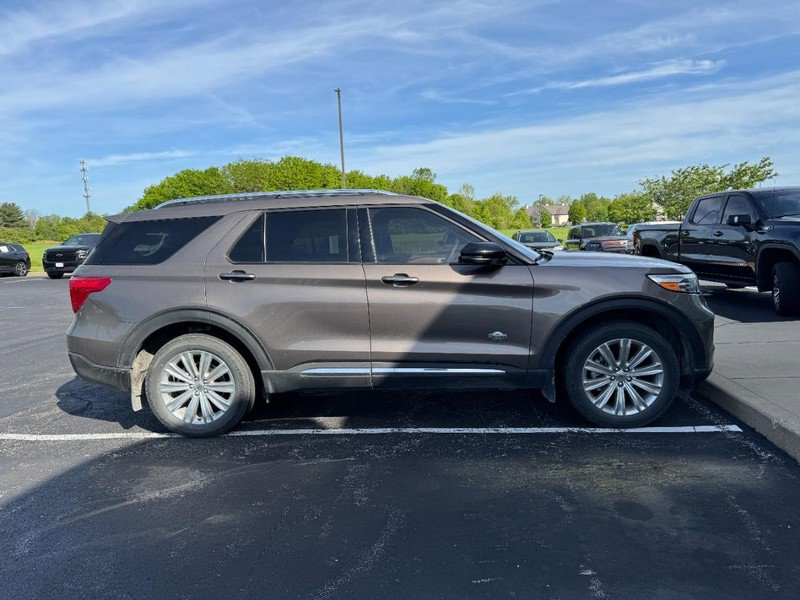 Used 2021 Ford Explorer King Ranch w/ Premium Technology Package AWD/4WD image 2