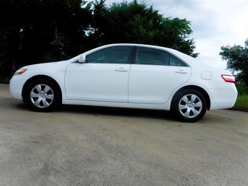 Used 2008 Toyota Camry LE FWD image 11