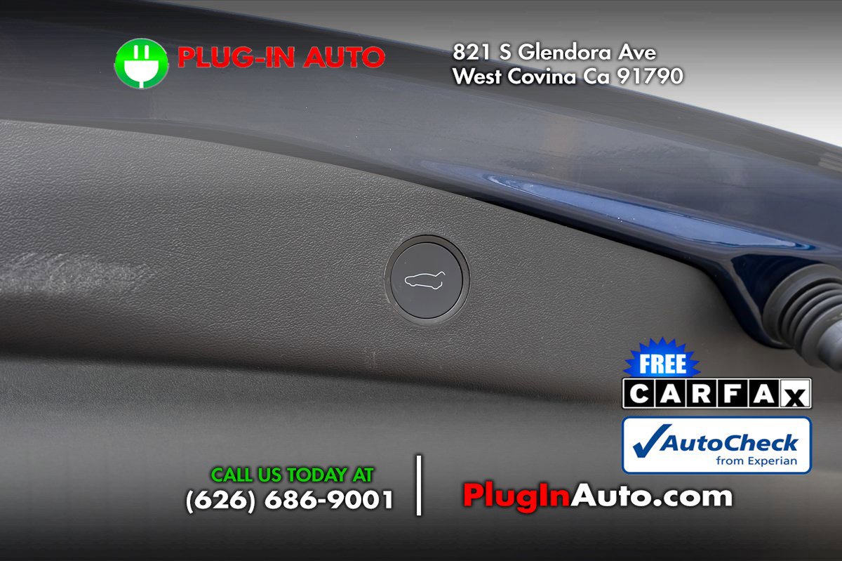 Used 2023 Tesla Model 3 Standard Range RWD image 12
