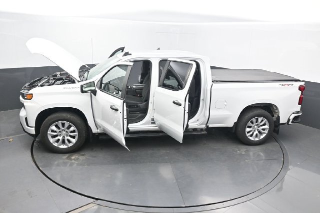 Used 2022 Chevrolet Silverado 1500 Custom w/ Safety Confidence Package AWD/4WD image 70
