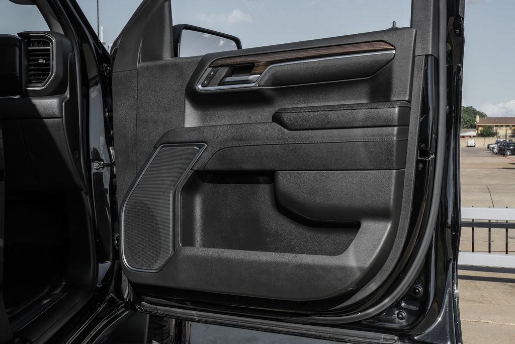 Used 2024 Chevrolet Silverado 1500 RST image 46