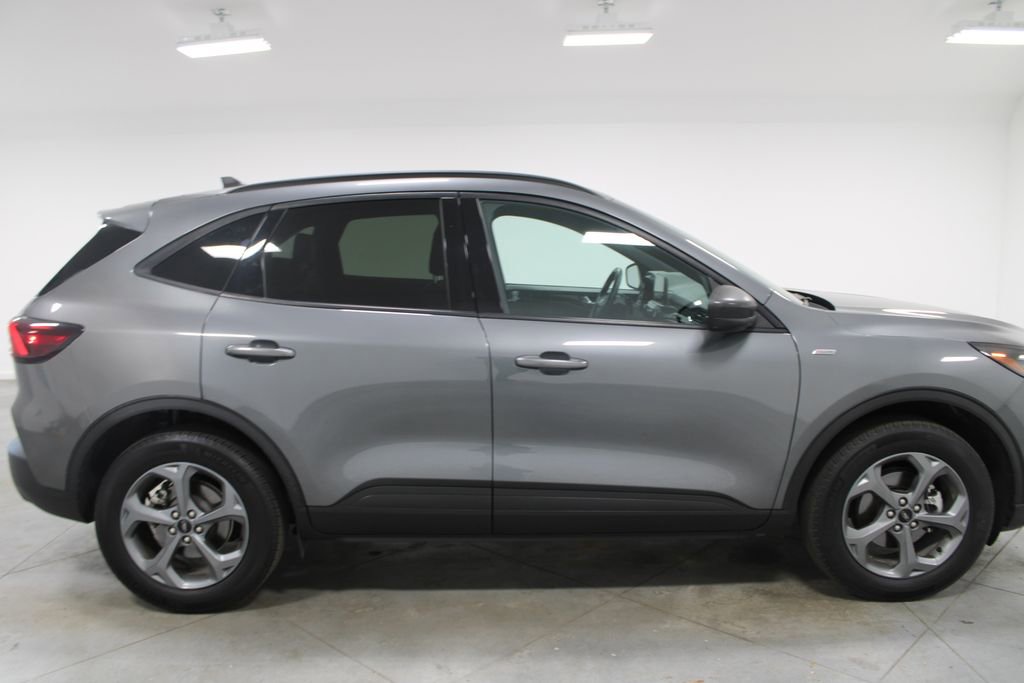 Used 2025 Ford Escape ST-Line AWD/4WD image 11
