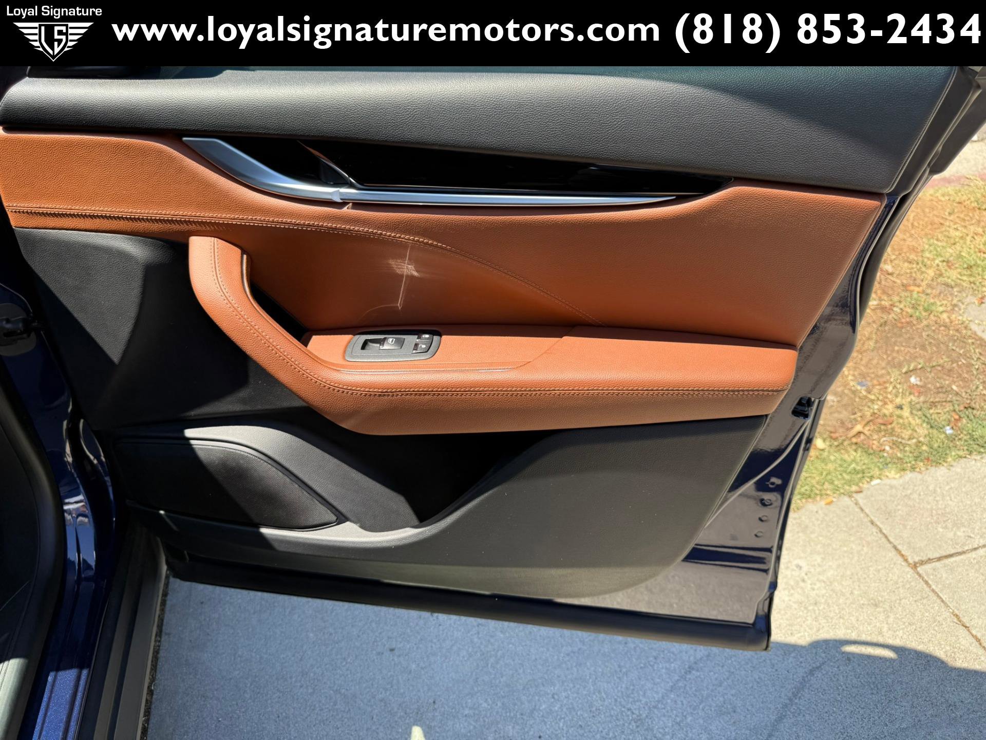 Used 2019 Maserati Levante AWD/4WD image 36