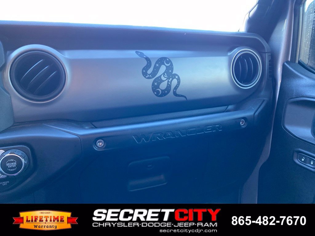 Used 2021 Jeep Wrangler Unlimited Sport AWD/4WD image 14