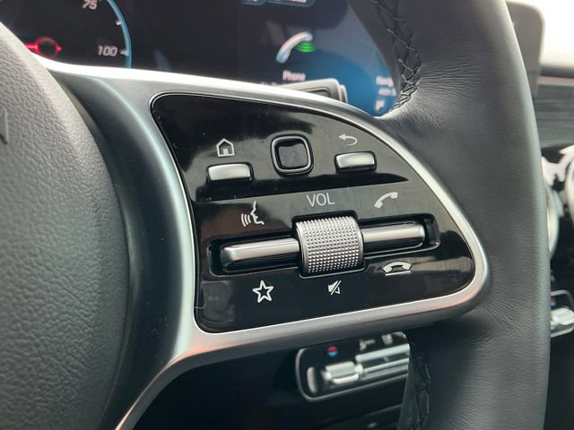 Used 2023 Mercedes-Benz EQB 300 4MATIC image 18