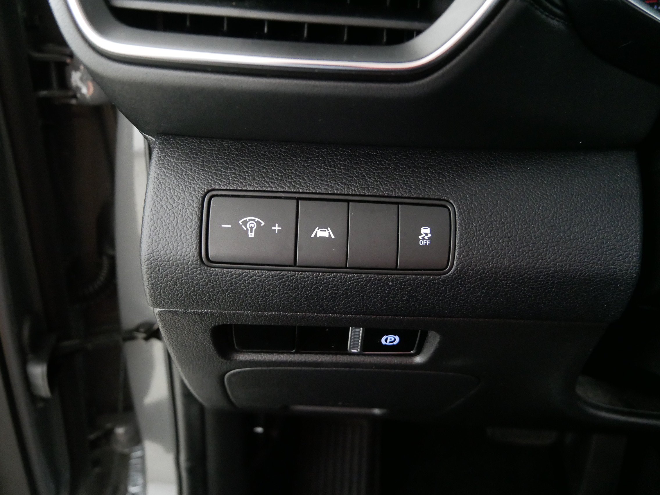 Used 2022 Hyundai Santa Fe SEL AWD/4WD image 26