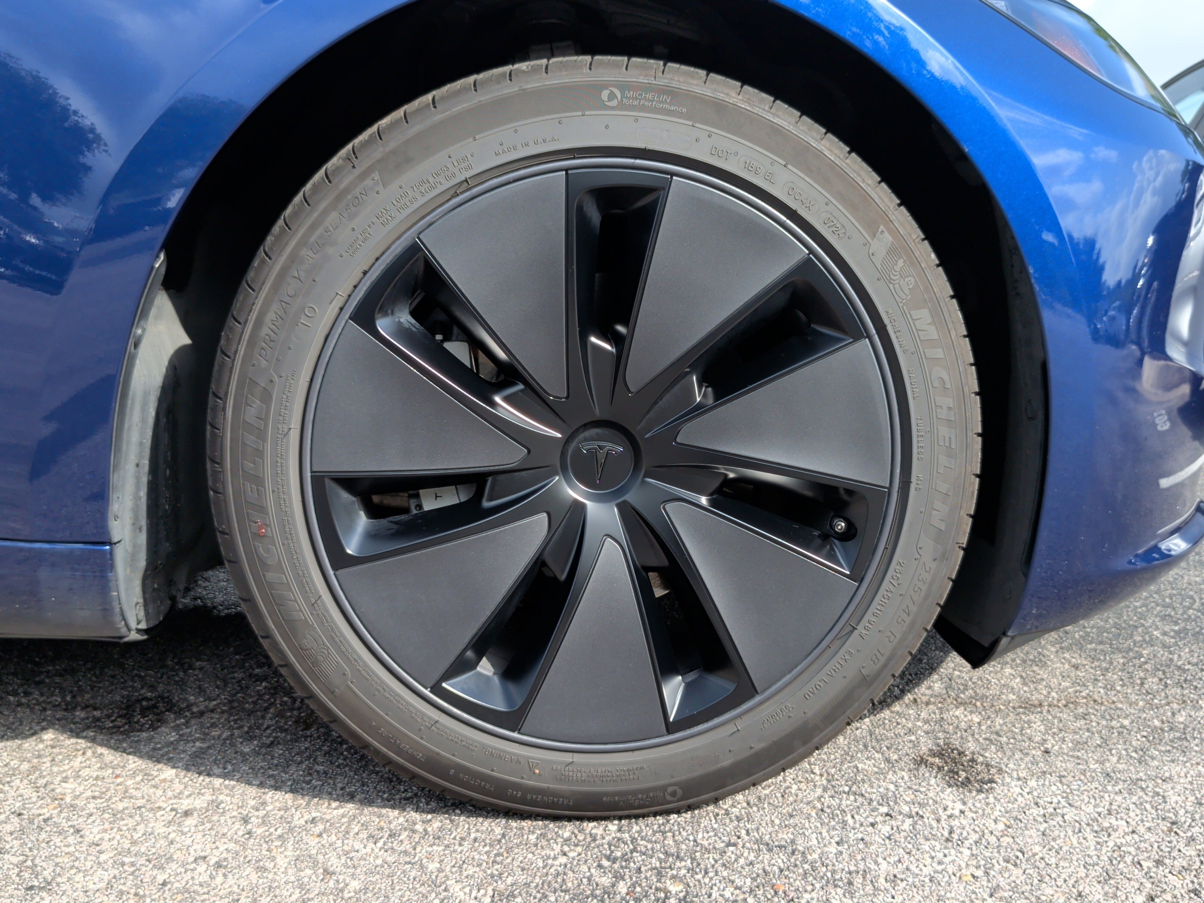 Used 2024 Tesla Model 3 Long Range AWD/4WD image 10
