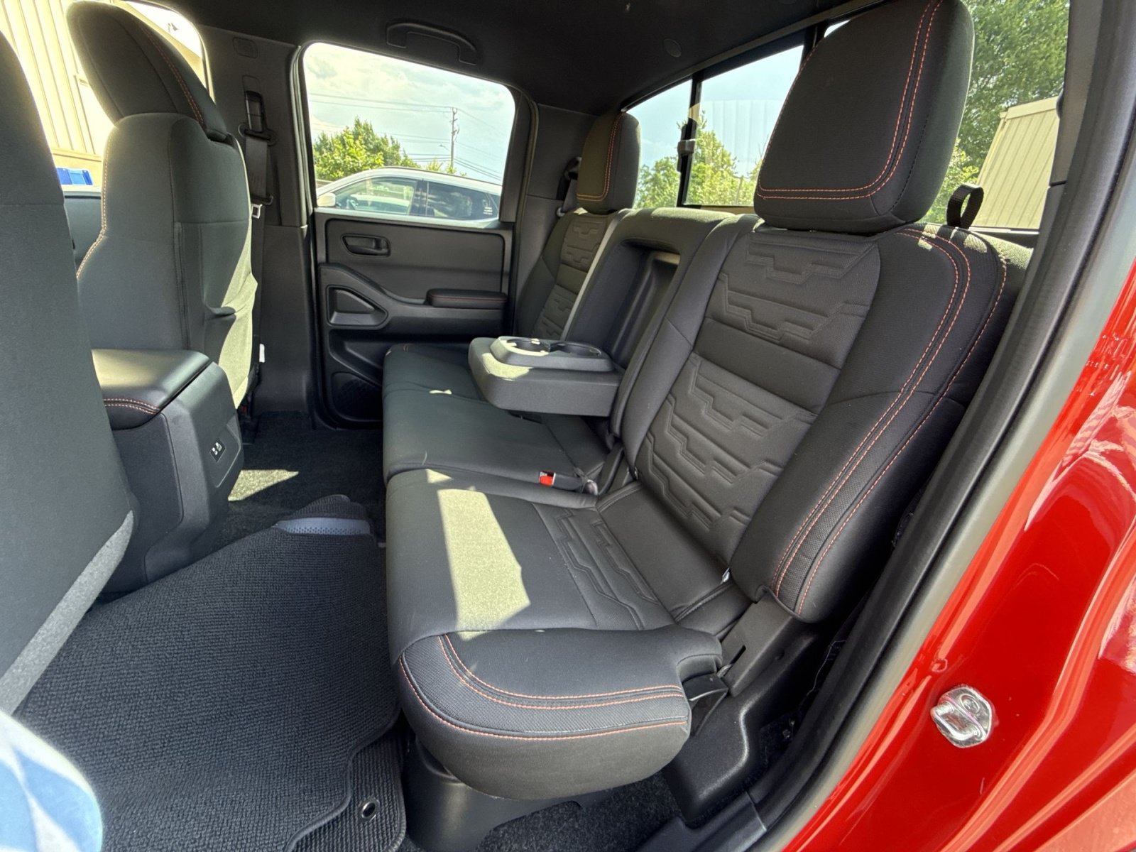 Used 2026 Nissan Frontier PRO-4X AWD/4WD image 25