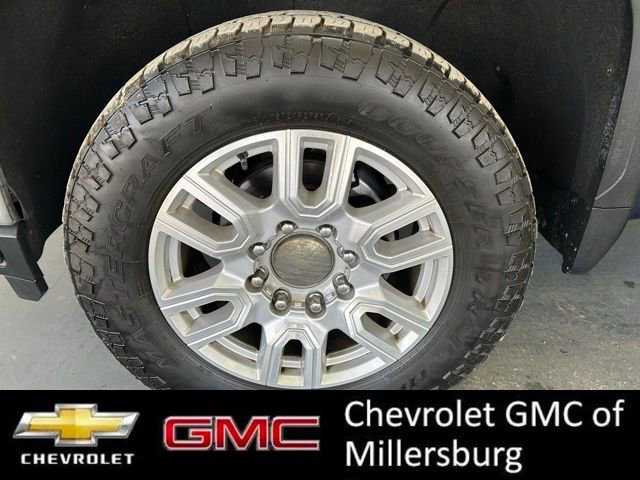 Used 2021 GMC Sierra 2500 SLT w/ SLT Premium Package AWD/4WD image 10