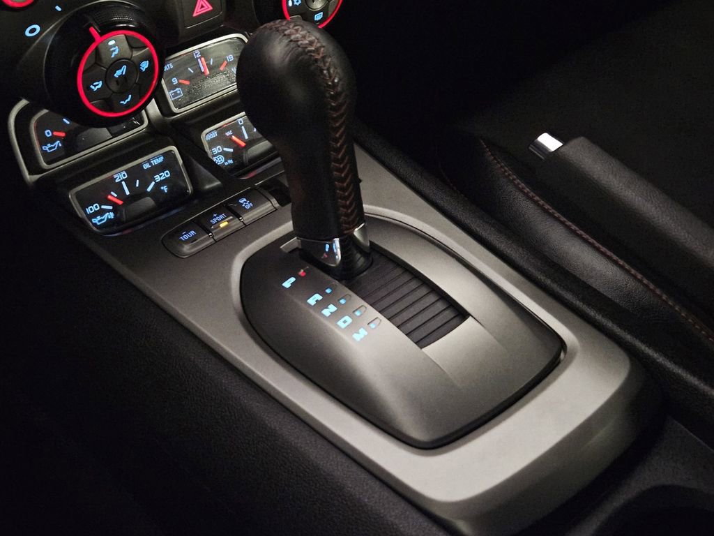 Used 2015 Chevrolet Camaro ZL1 RWD image 19