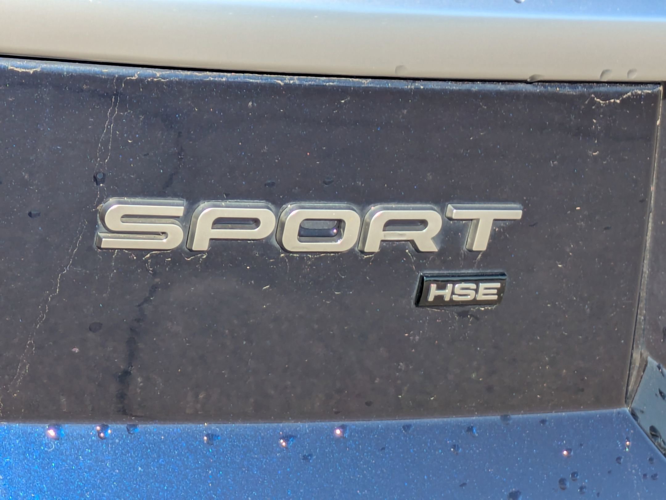 Used 2020 Land Rover Range Rover Sport HSE image 33