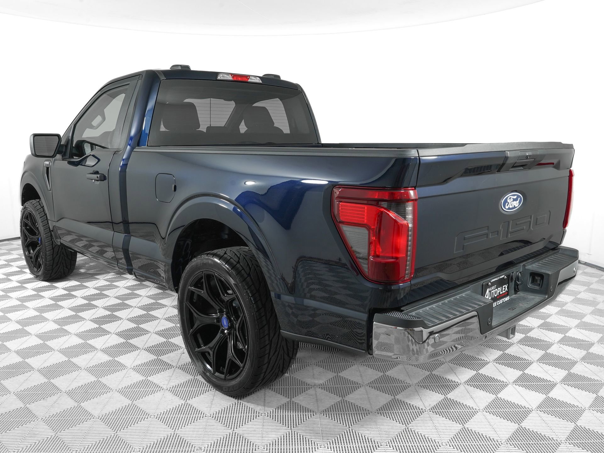 Used 2025 Ford F150 XL w/ Equipment Group 103A High image 9